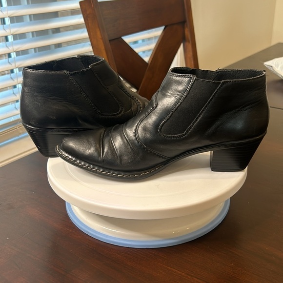 Rieker Western Ankle Bootie Slip on Black Women Size 7 - Picture 9 of 16
